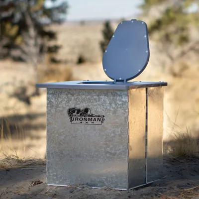 Bush toilet